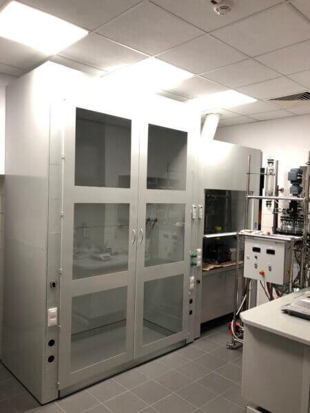 Dygestorium Walk In - Meble laboratoryjne DCD-Lab