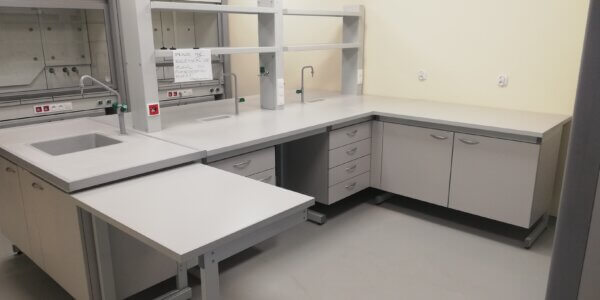 Meble laboratoryjne DCD-Lab Pracownia fitochemiczna